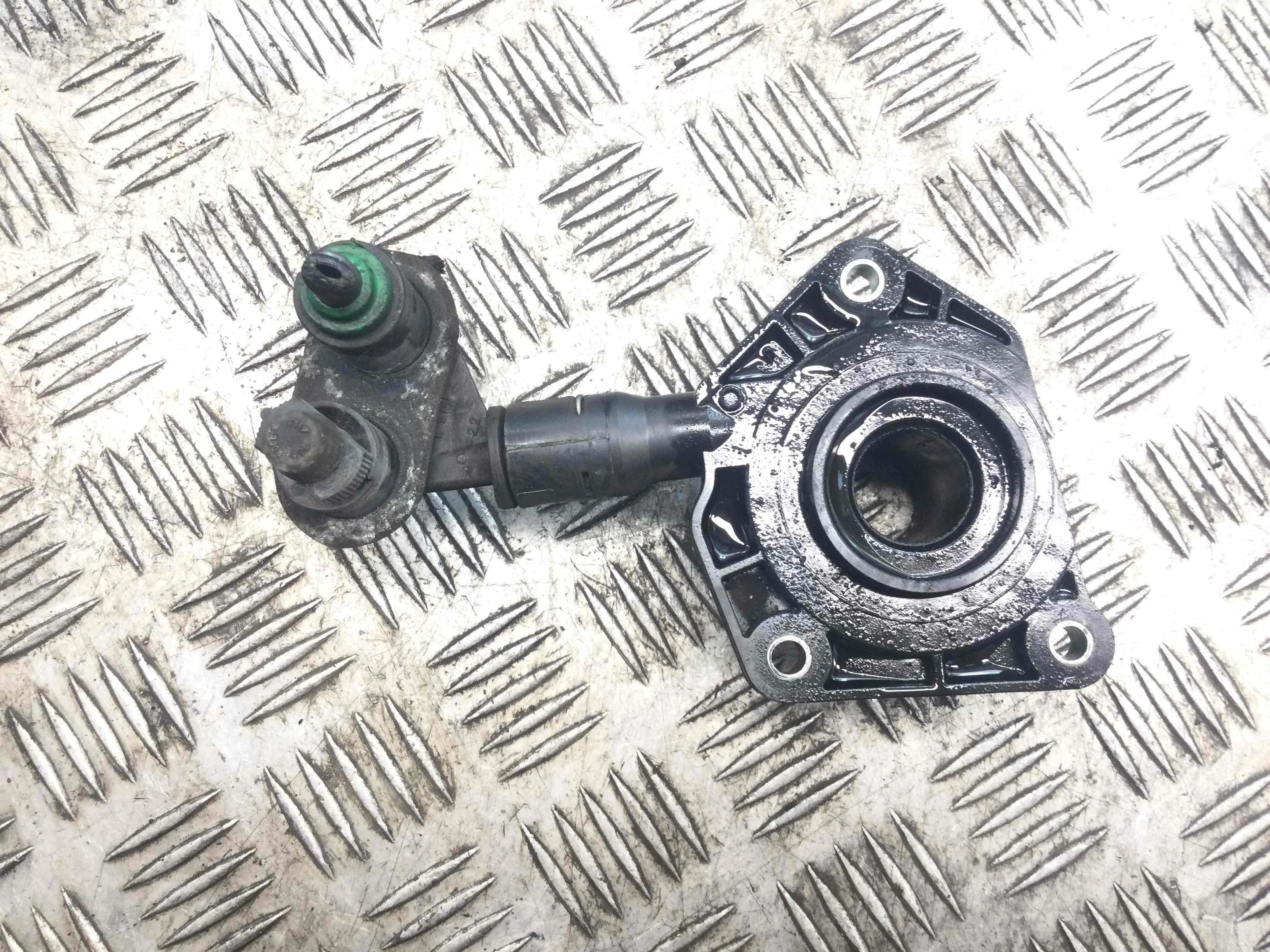 Подшипник выжимной Ford Focus 2 поколение [рестайлинг] (2008-2011) бензин 1.6 i Механика 5-дв, х/б