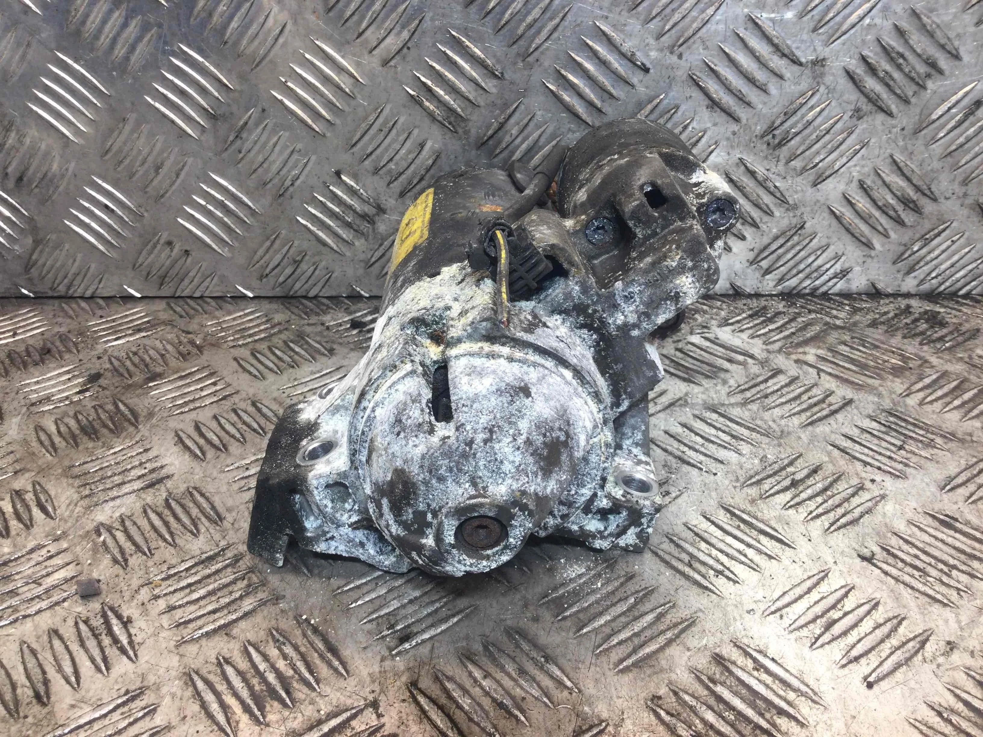 Стартер BMW 5-Series F10/F11/GT F07 (2009-2013) дизель 2.0 TD Механика Универсал