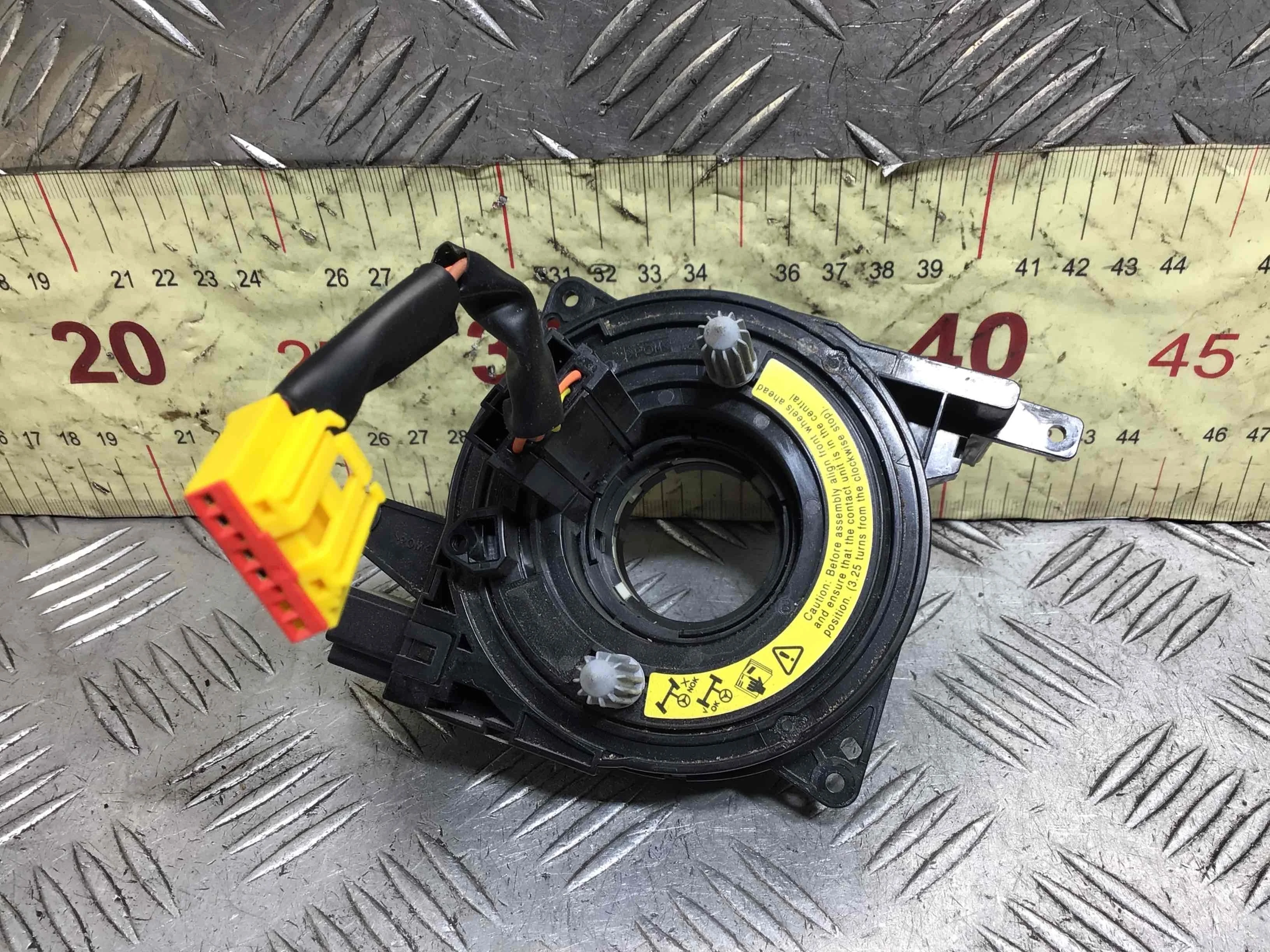 Шлейф руля Volvo V70 3 поколение (рестайлинг) (2013-2026) дизель 2.0 TD Автомат