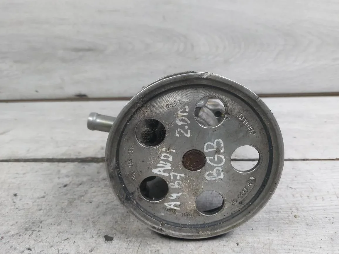 насос гидроусилителя руля Audi A4 B7