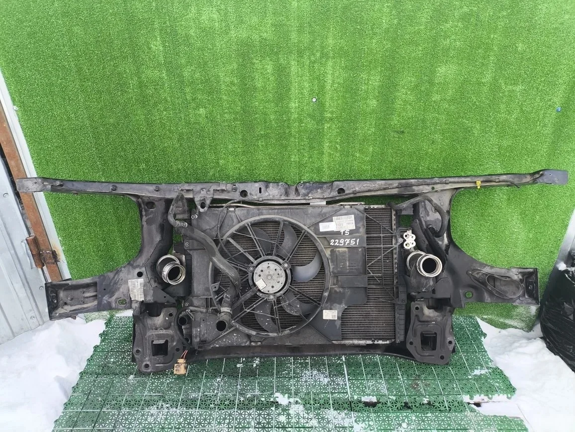 Диффузор с 1-м вентилятором VOLKSWAGEN TRANSPORTER T5 2004- б/у TRANSPORTER T5(2003-2015)