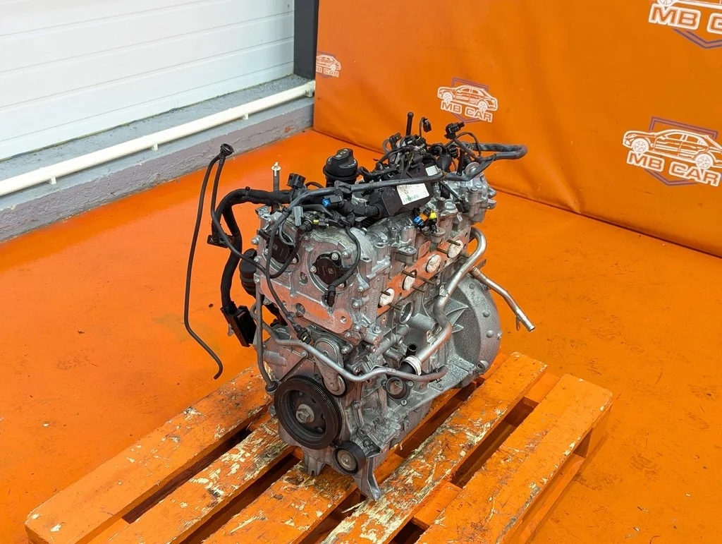 Двигатель бензиновый Mercedes-Benz