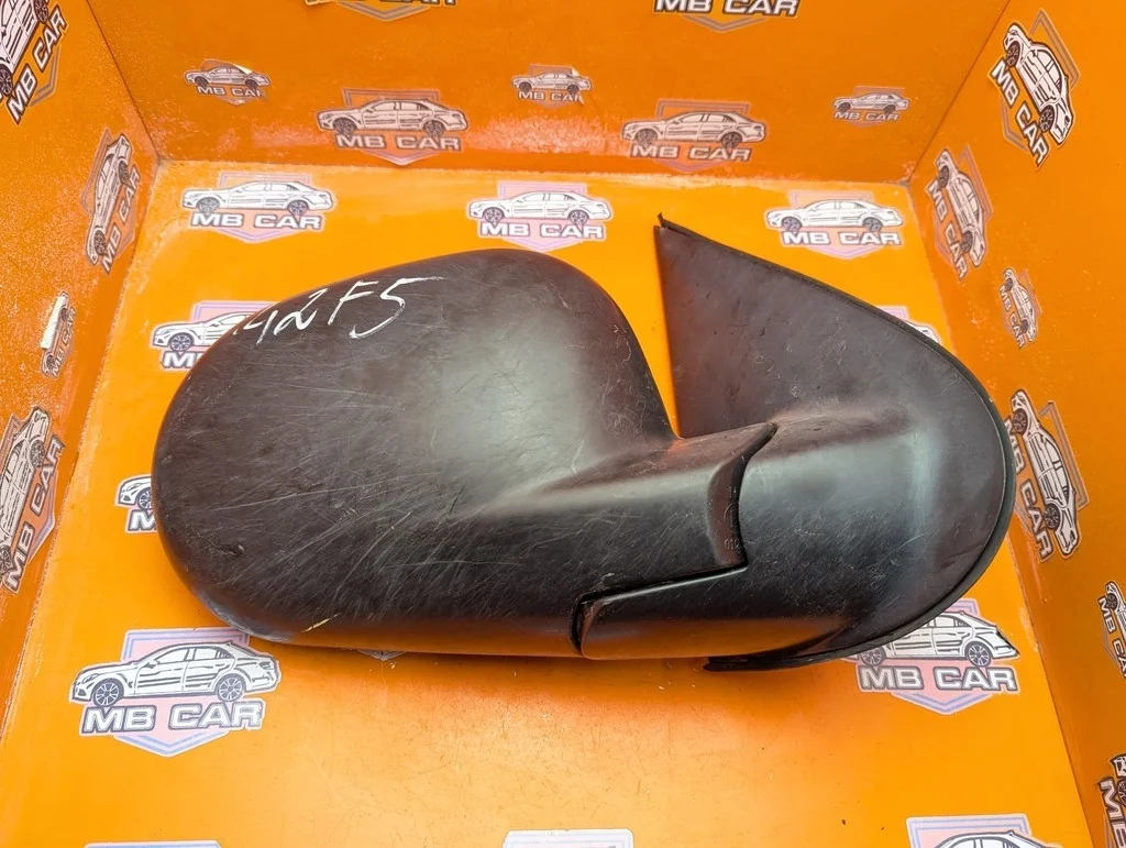 Зеркало правое Mercedes-Benz