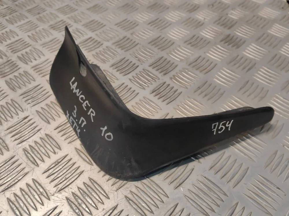 Брызговик задний правый Mitsubishi Lancer X
