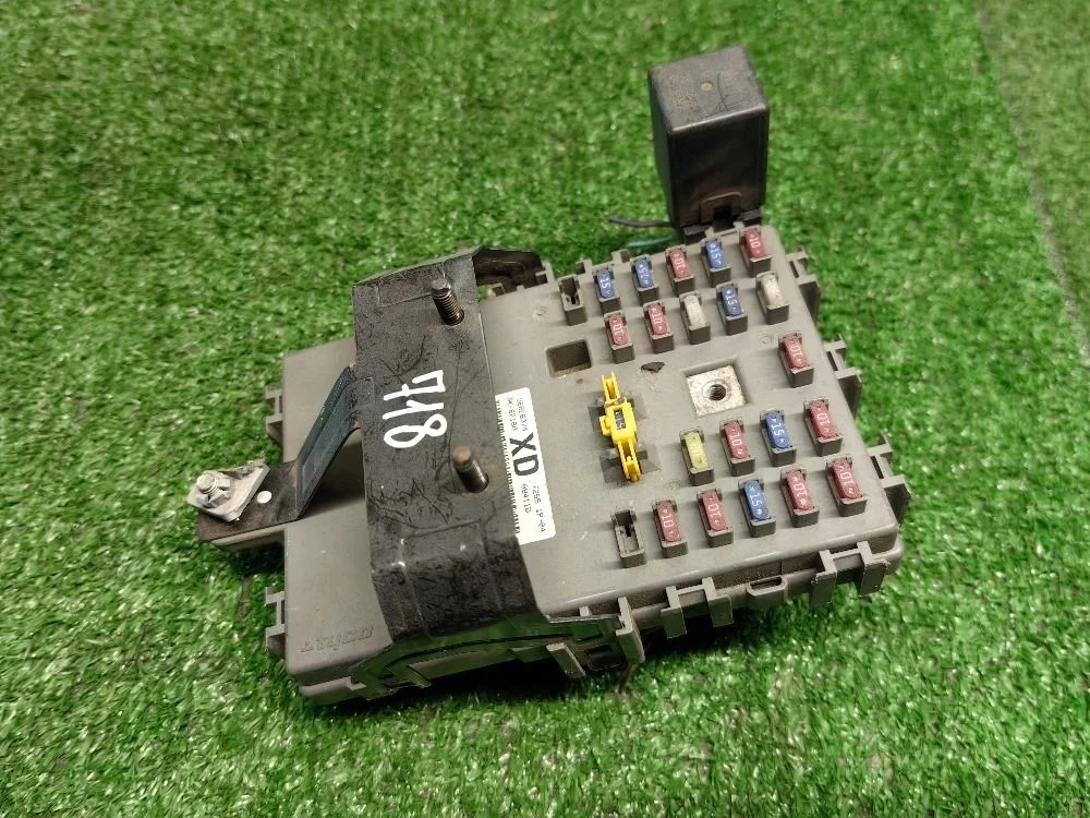 Блок предохранителей Chevrolet Aveo T250