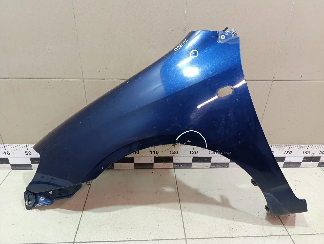 Крыло переднее левое Corolla E12 2001-2006