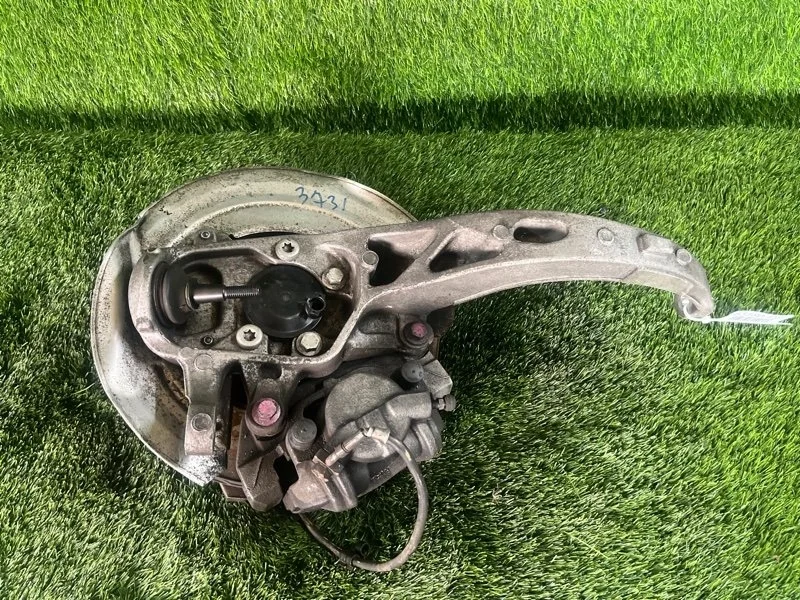 Кулак поворотный Jaguar XJ 2006 C2C37245 X350 AJ30, передний правый