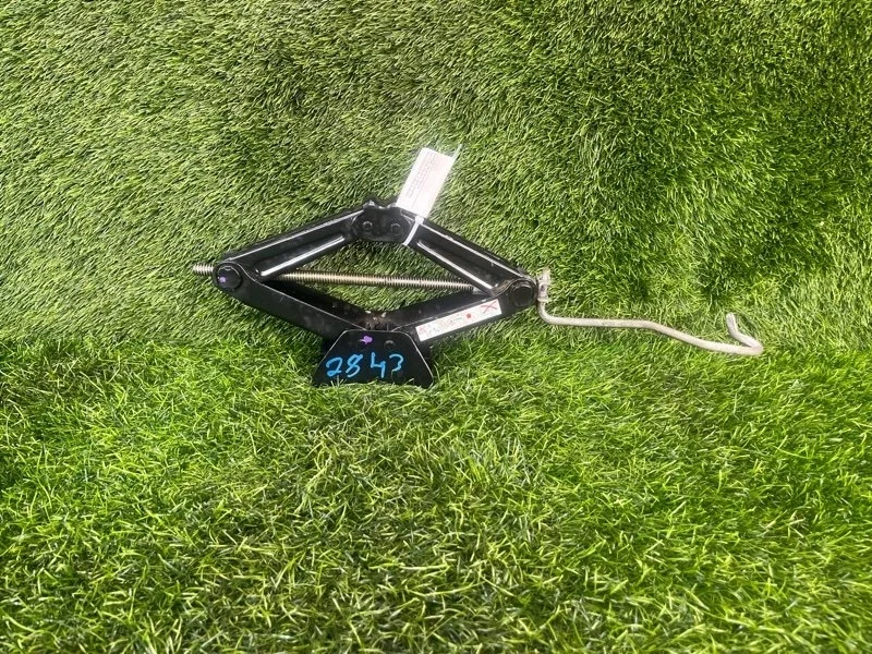 Домкрат Peugeot 3008 2016 672594 T84 EP6FDT