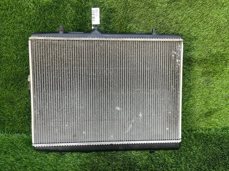 Радиатор охлаждения двигателя Peugeot 207 9650903880 EP6C