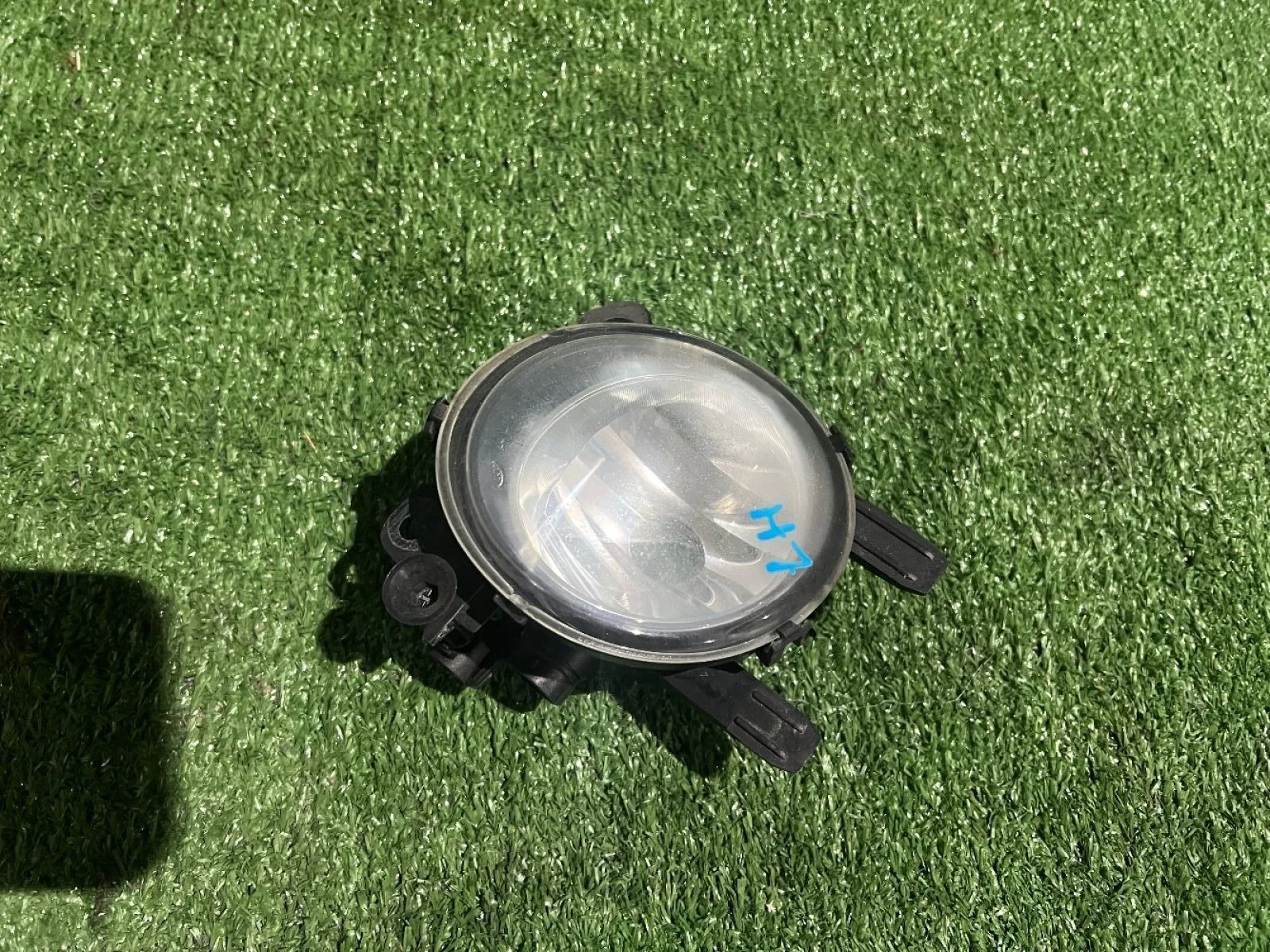 Фара противотуманная левая BMW 2 серия Active Tourer F45 (2014—2018)