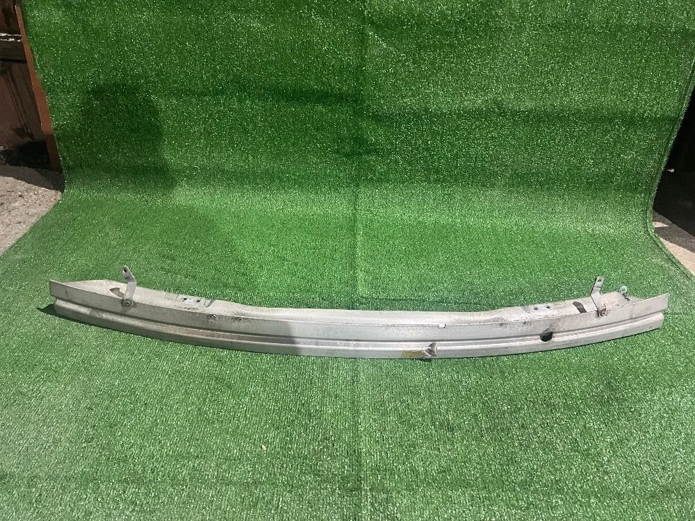 Усилитель переднего бампера BMW X3 E83 рестайлинг (2006—2010)