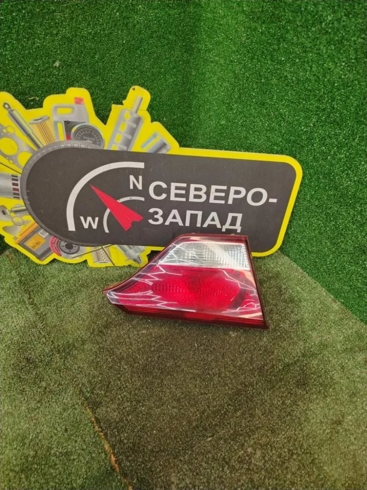 Фонарь внутренний Kia Rio 2017 92403H0000 FB G4FG, левый