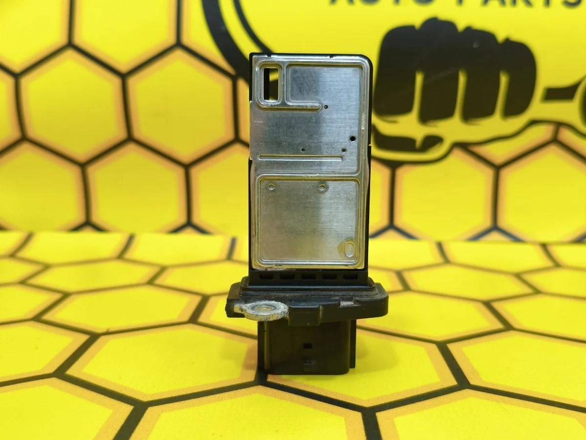 ДМРВ Nissan Qashqai 2007 226807S000 J10 MR20DE