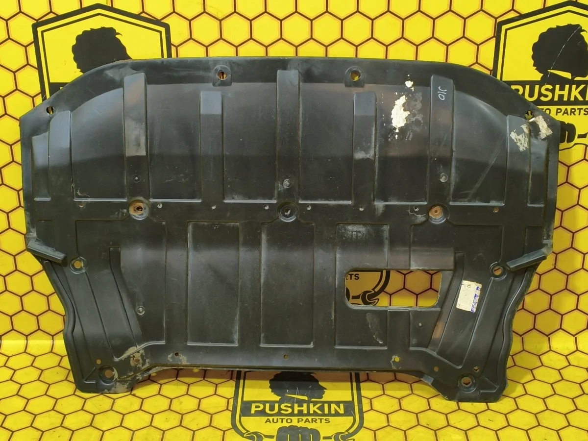 Пыльник двигателя нижний Nissan Qashqai 2007 75831JD000 J10 MR20DE