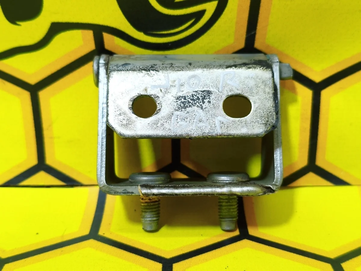 Петля багажника Nissan Qashqai 2007 90400AV730 J10 MR20DE, правая