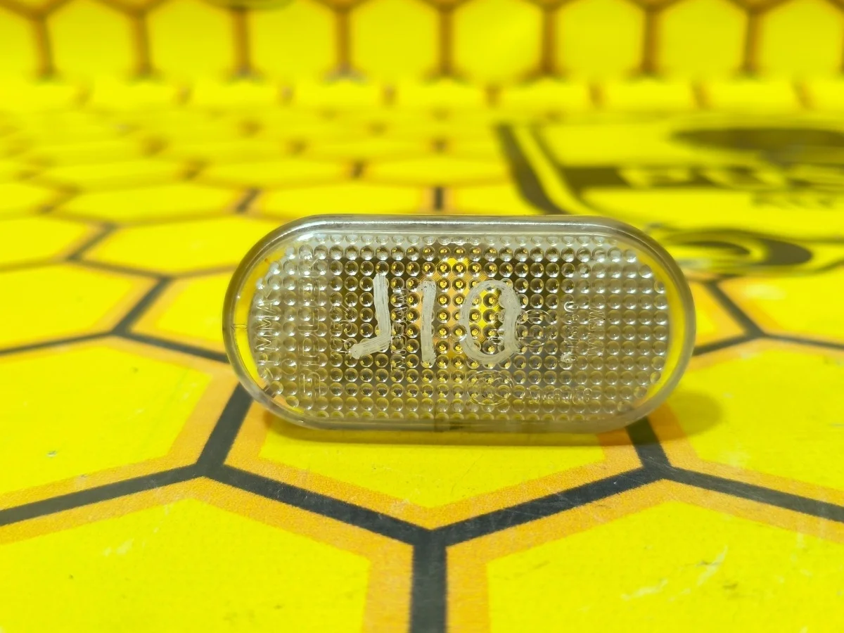 Поворотник в крыло Nissan Qashqai 2007 26160AX00A J10 MR20DE, правый