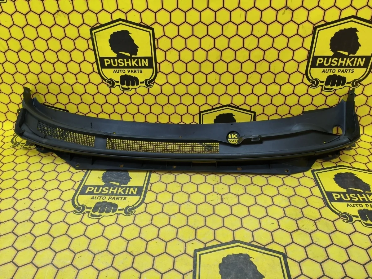 Жабо Nissan Murano 2011 668621AA0A Z51 VQ35DE