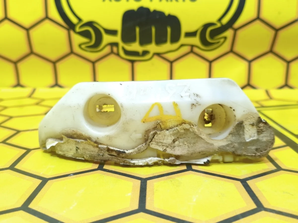 Кронштейн бампера Nissan Murano 2011 622221AA2A Z51 VQ35DE, передний правый