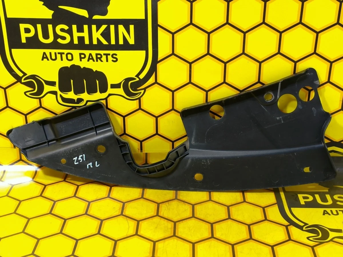 Накладка замка капота Nissan Murano 2011 625811AA0A Z51 VQ35DE, левая