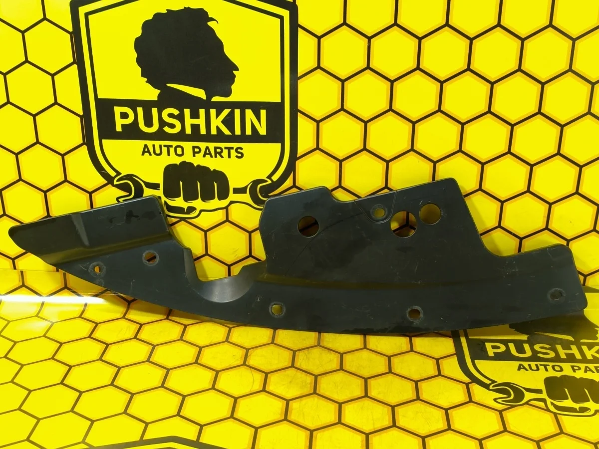 Накладка замка капота Nissan Murano 2011 625801AA0A Z51 VQ35DE, правая