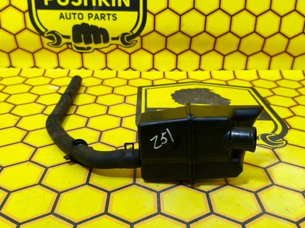 Резонатор воздушного фильтра Nissan Murano 2011 165761AA1A Z51 VQ35DE