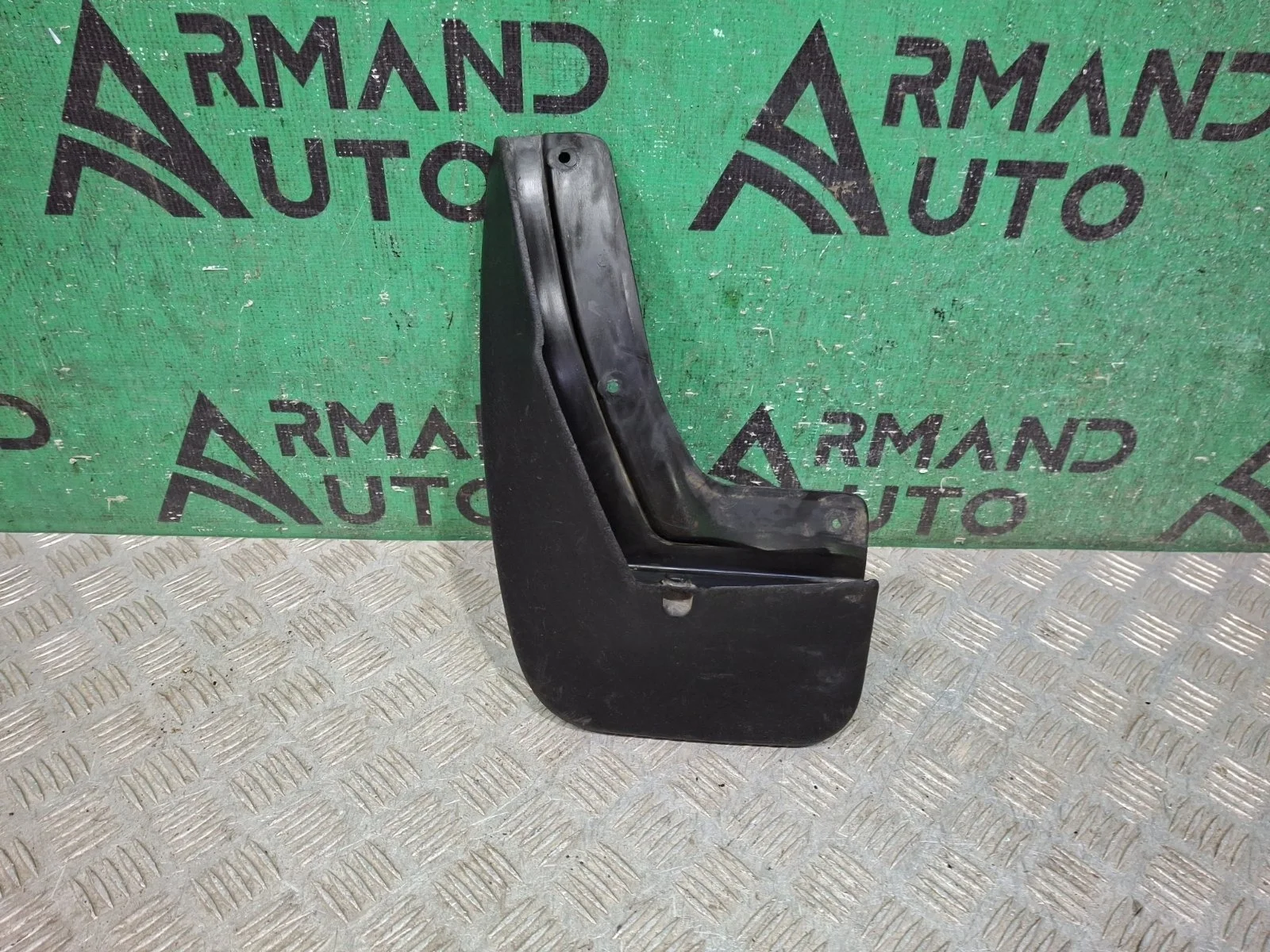 Брызговик Volkswagen Tiguan 2016-нв