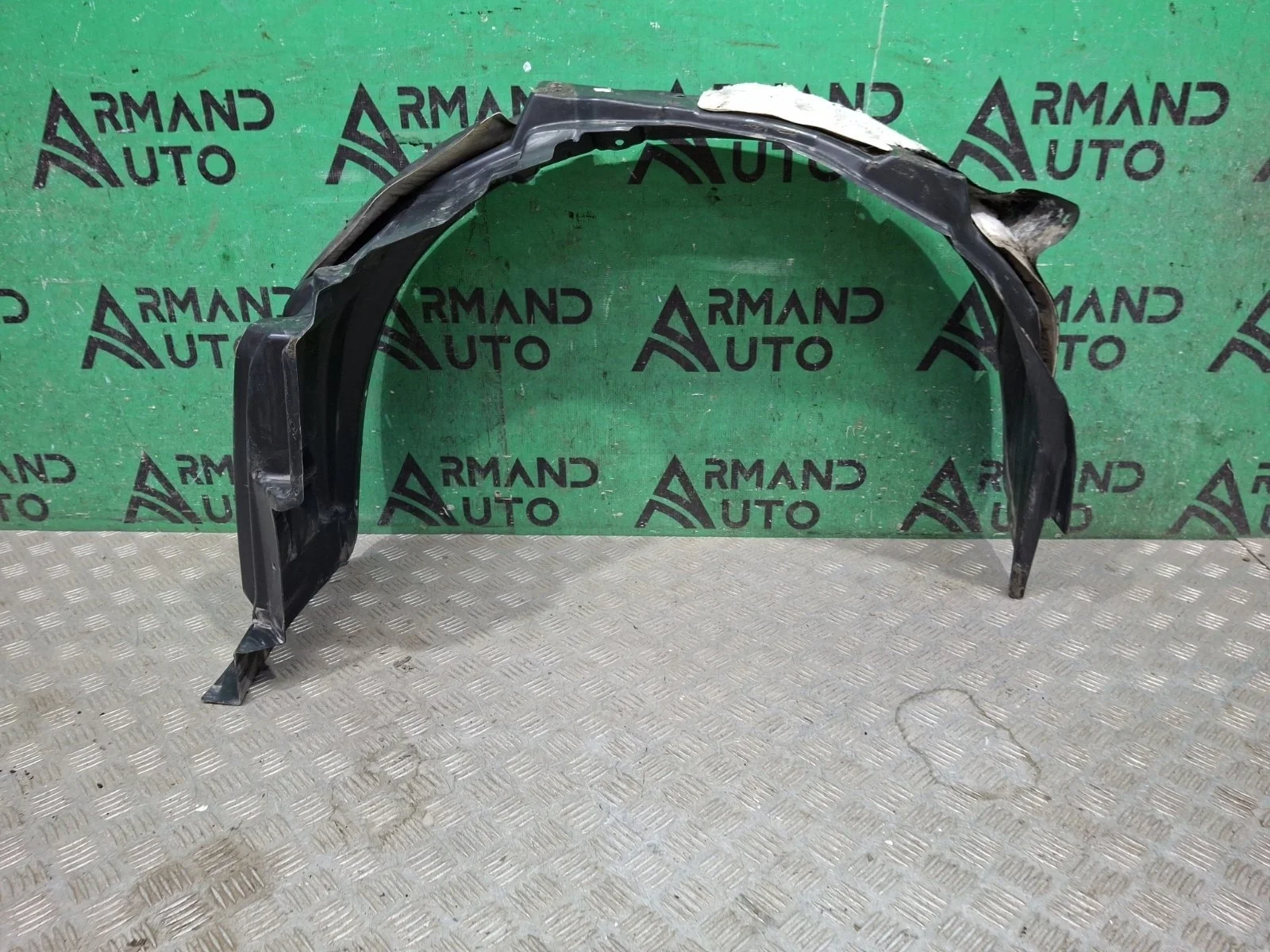 Подкрылок Mitsubishi Outlander 2012-нв 3