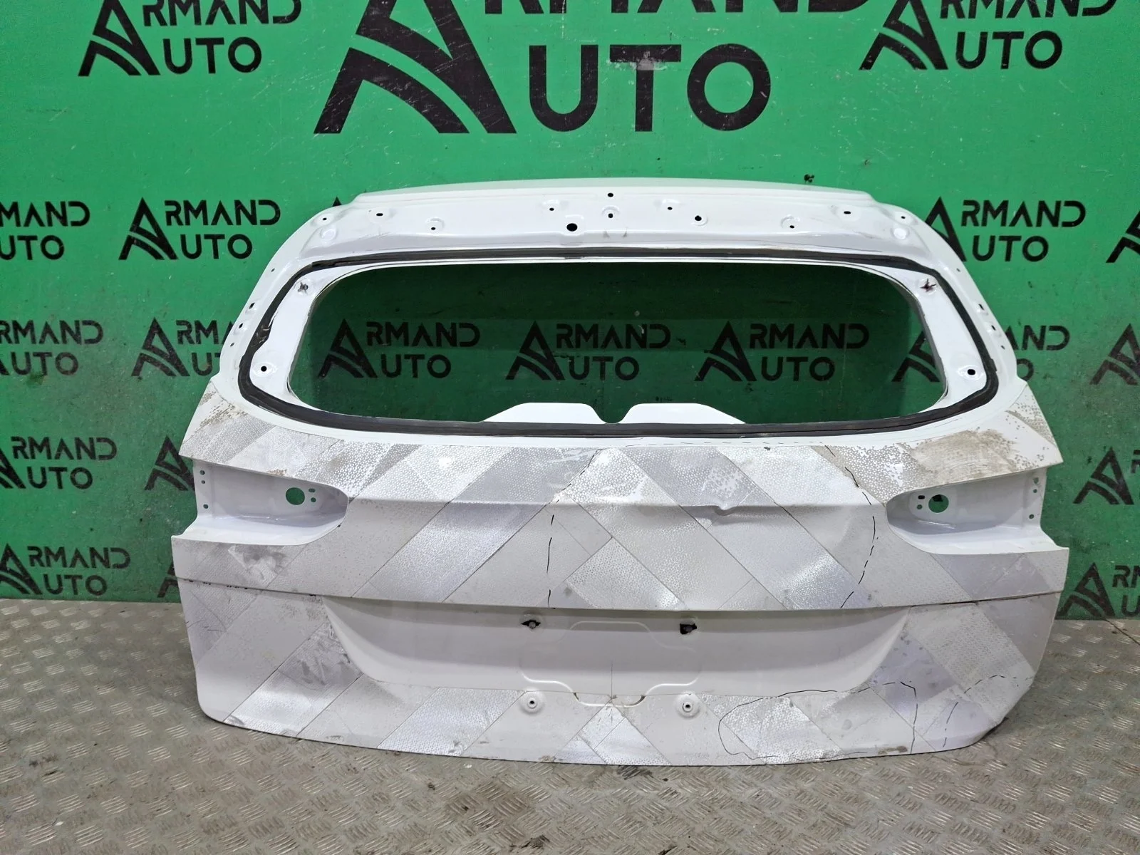 Дверь багажника Haval Jolion 2021-нв