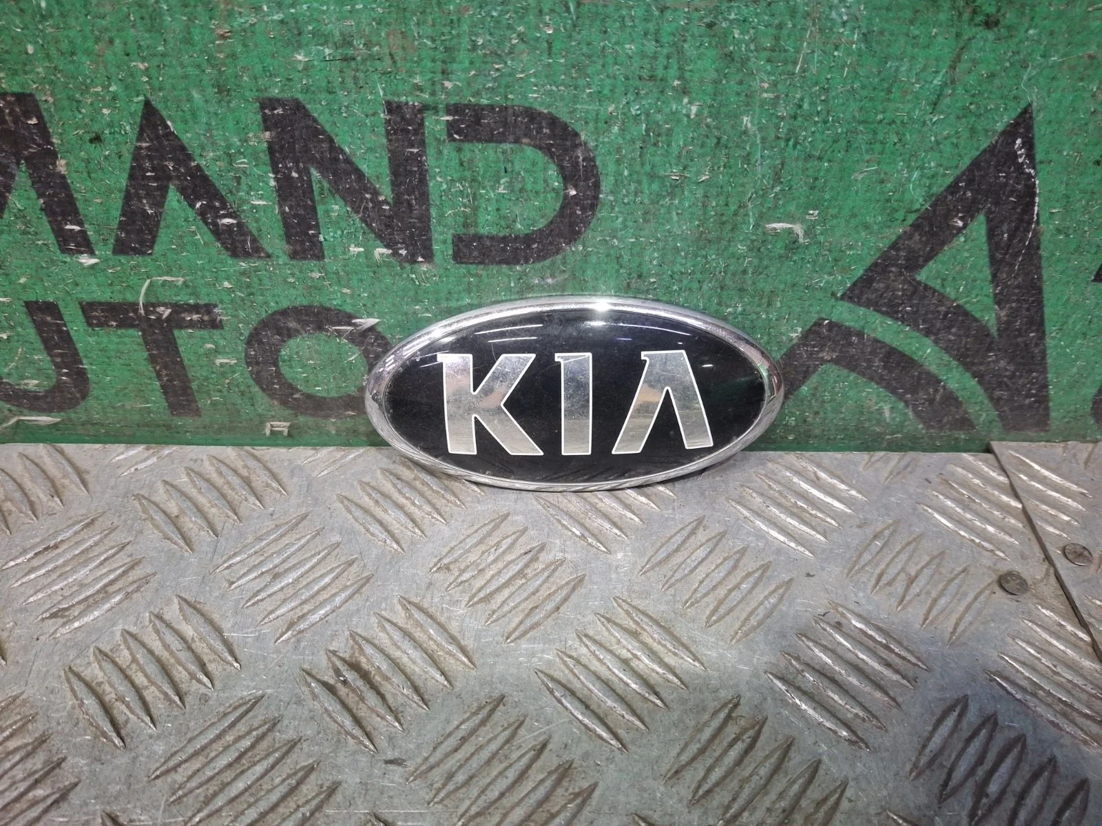 Эмблема Kia Ceed 2012-2018 JD