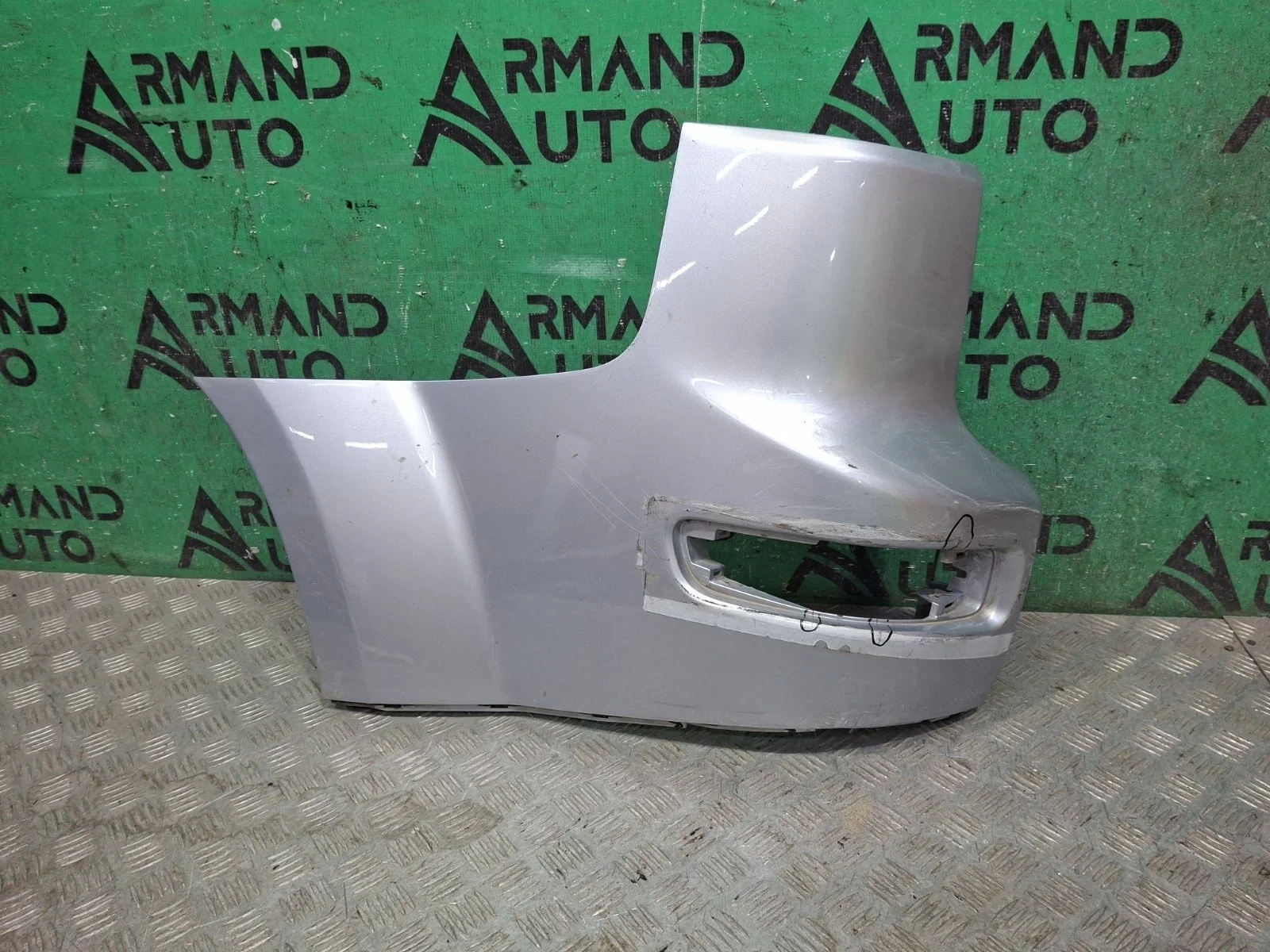 Бампер MItsubishi Outlander 2005-2009 XL