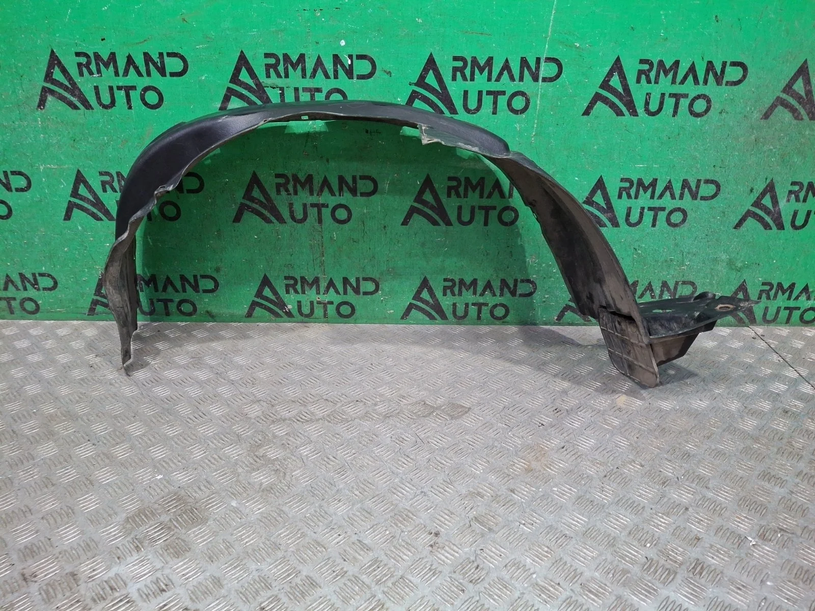 Подкрылок Toyota Land Cruiser Prado 2009-2017 150