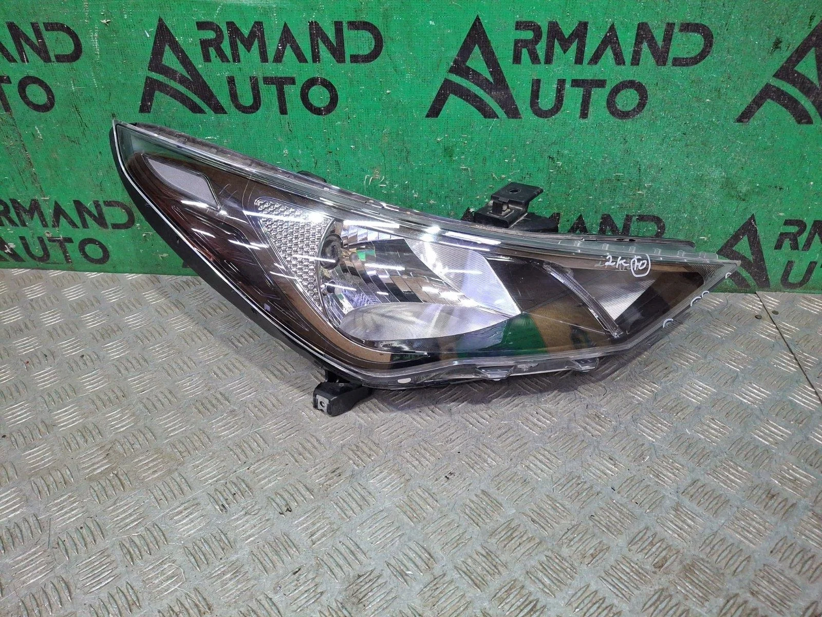 Фара Hyundai Solaris 2020-нв