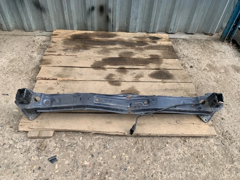 Усилитель бампера Honda CR-V 3 2007-2012 71130SWNH00ZZ, передний