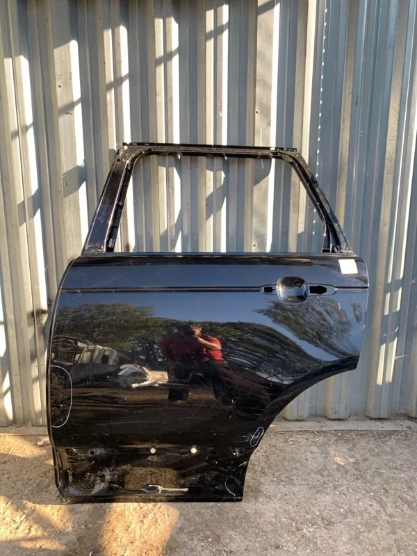 Дверь Land Rover Range Rover Evoque 4 2012-2017 LR036403 L405, задняя левая