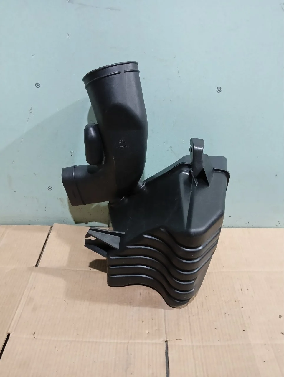 Резонатор воздушного фильтра Honda Accord 8 2008-2012 17230RL6E00