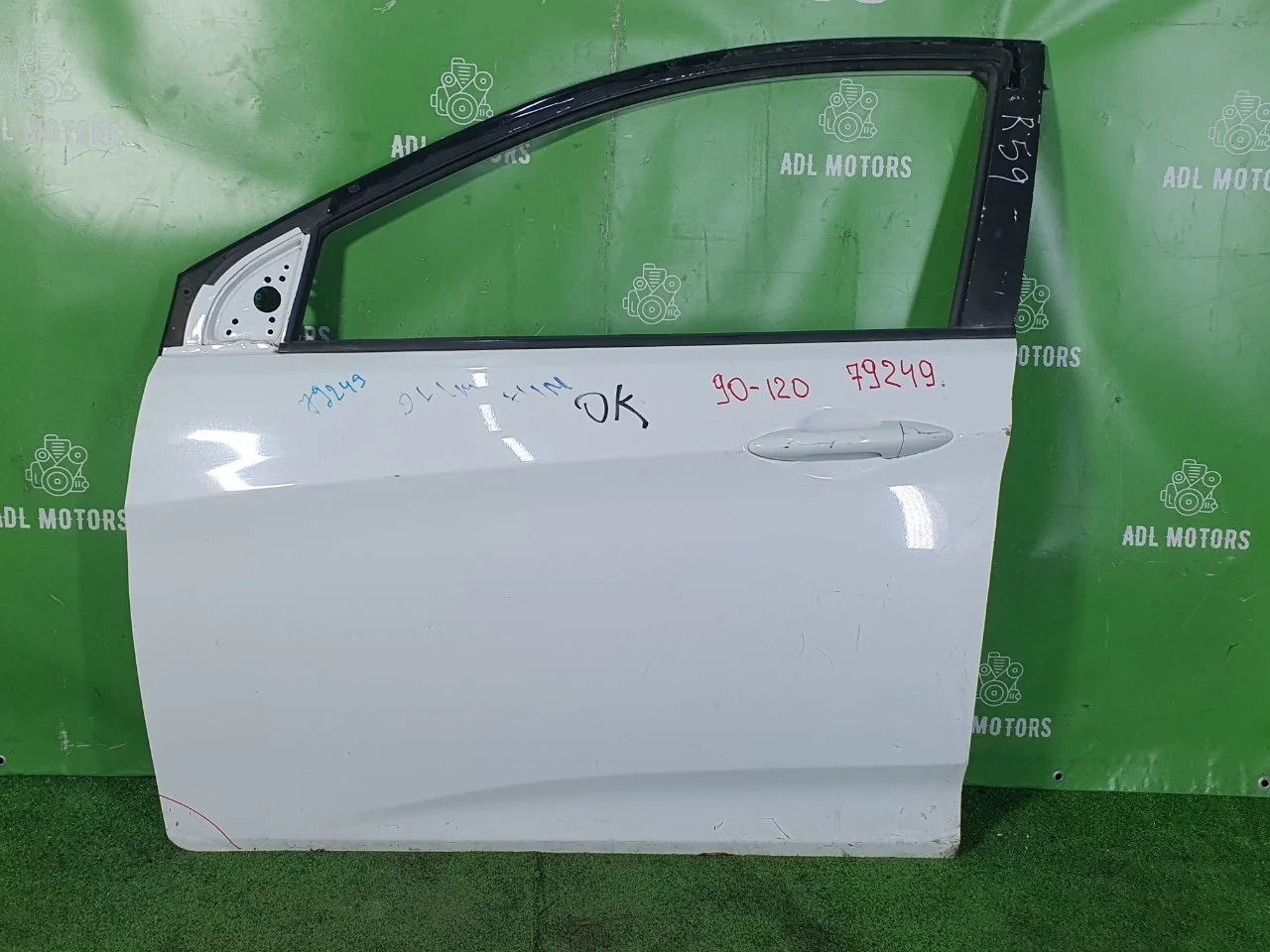 Дверь Hyundai Solaris 2010-2017 760034L000, передняя левая