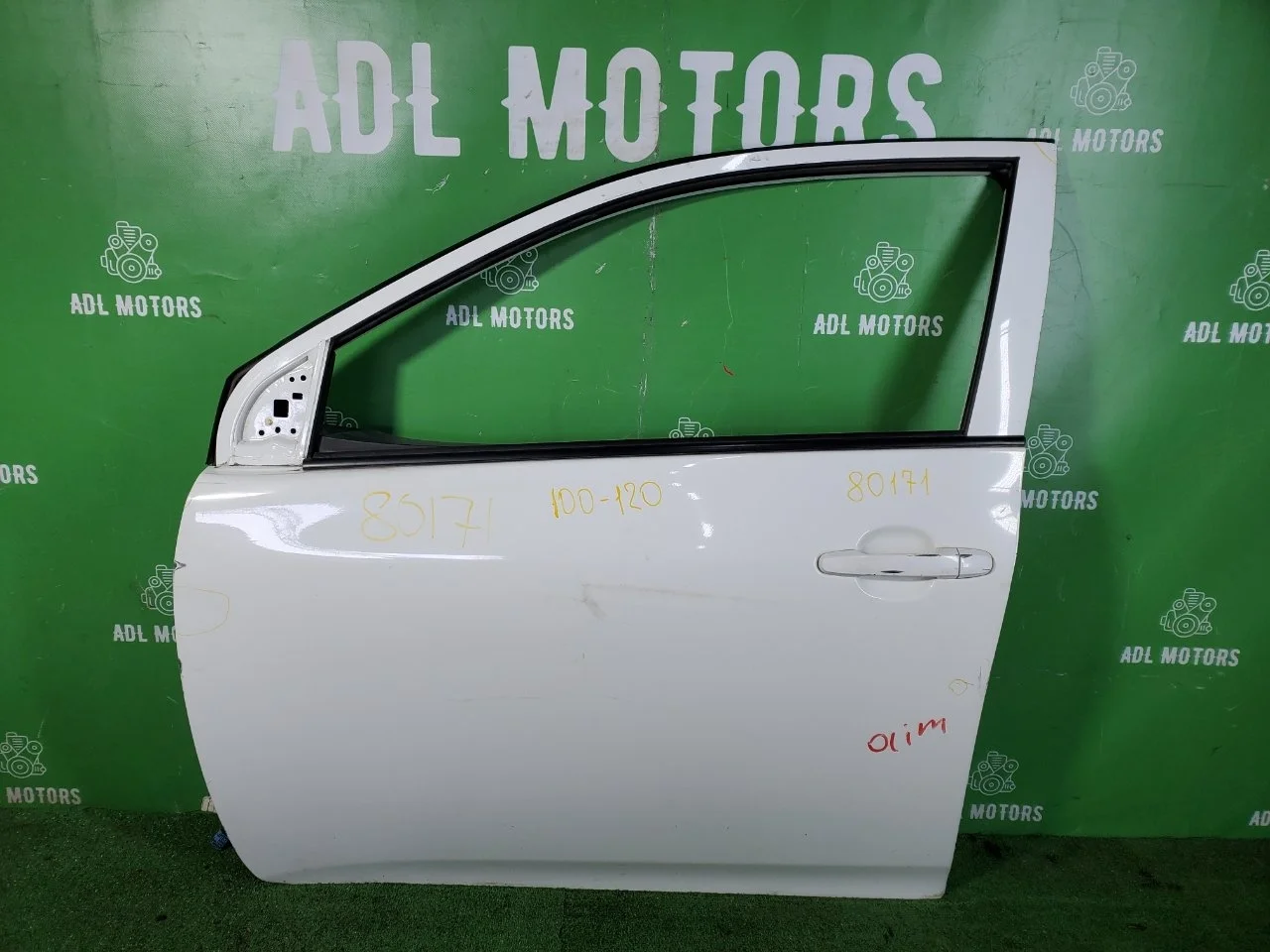 Дверь Toyota Corolla 2006-2012 6700212A30 150, передняя левая