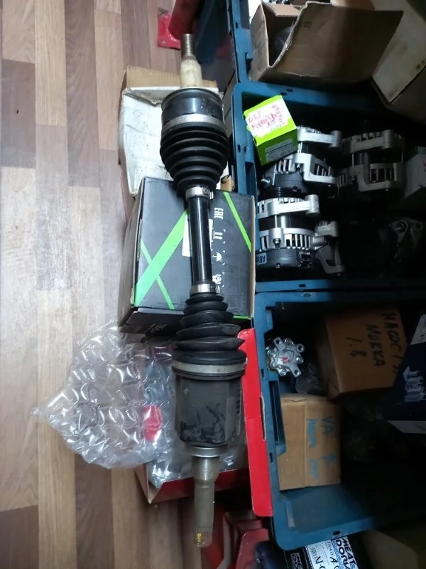 Привод Opel ASTRA 2011 J 5 дверей