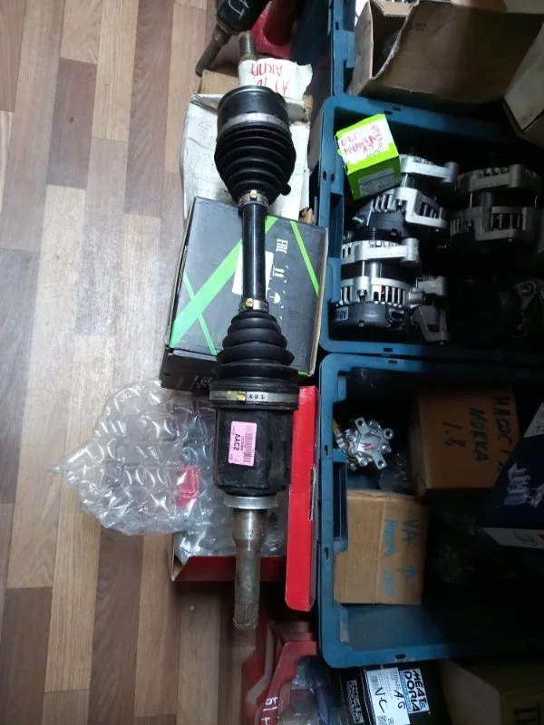 Привод Opel ASTRA 2011 J 5 дверей