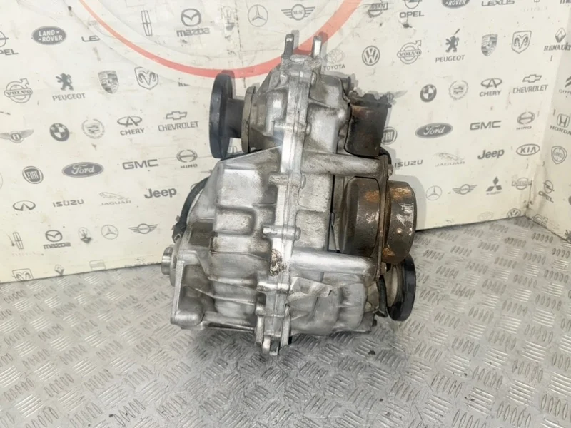 Раздатка Kia Sorento 2005 473004C111 SUV 2.5 D4CB