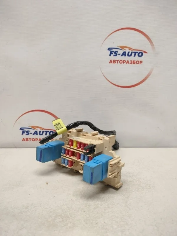 Блок предохранителей салона Nissan Qashqai 2013 24311ED000 J10 1.6 HR16DE