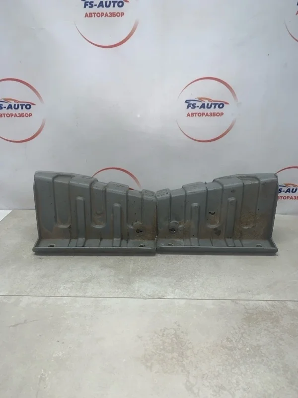 Кронштейн бампера Kia Sorento 2010 866722P000 XM 2.2 D4HB, задний