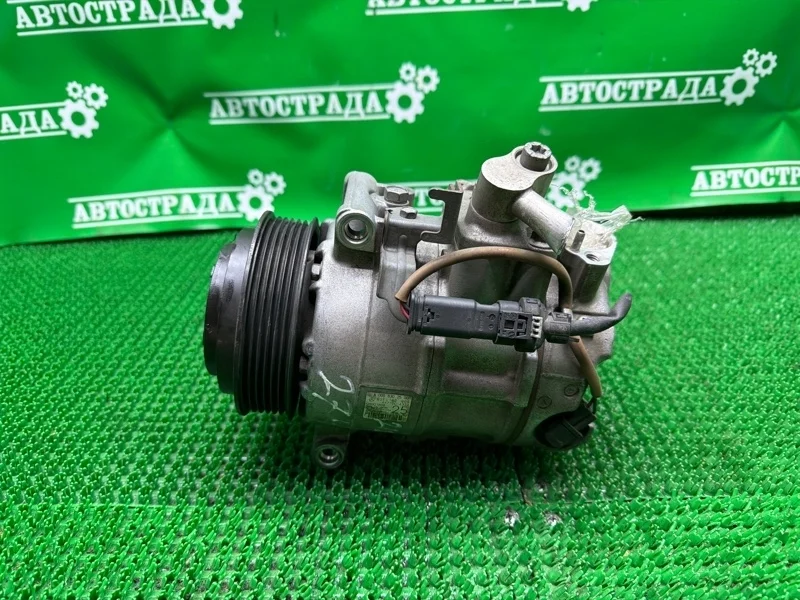 Компрессор кондиционера Mercedes 2008-2017 A0008302500