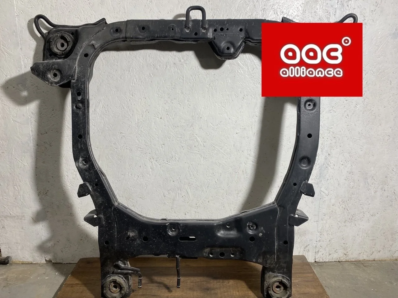 Подрамник Hyundai Santa Fe 2008 624002B000 CM G6EA, передний