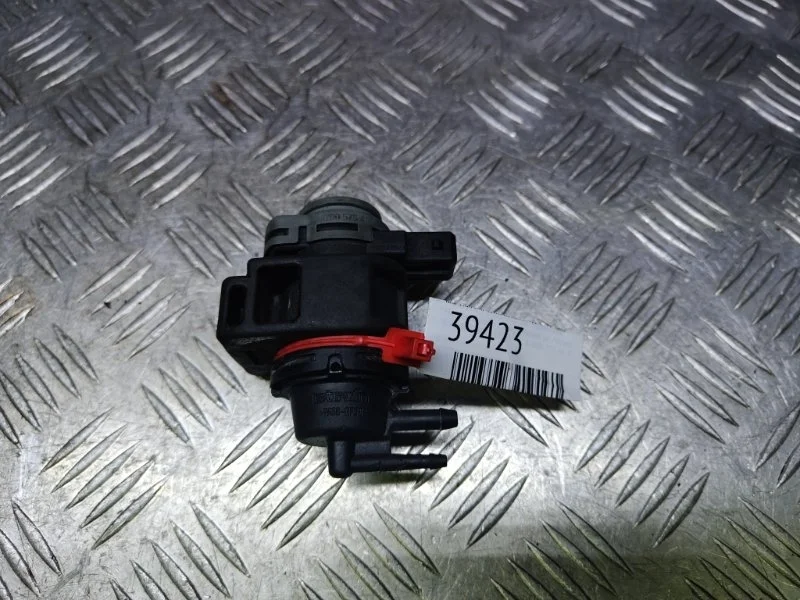 Клапан электромагнитный. Renault Master 3