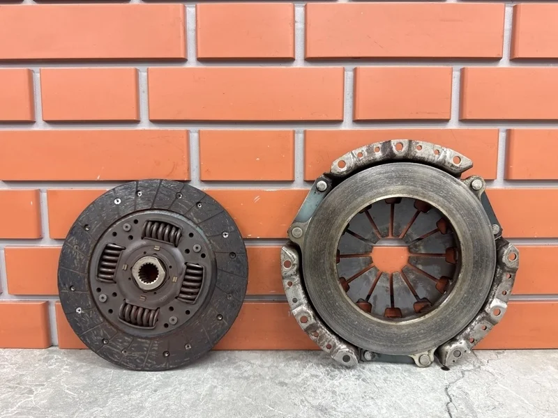 Комплект сцепления Kia Cerato 2010 4130026010 TD 1.6 G4FC