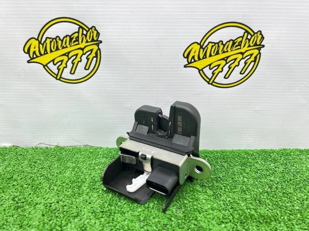 Замок крышки багажника Volkswagen Tiguan I (2007—2011)