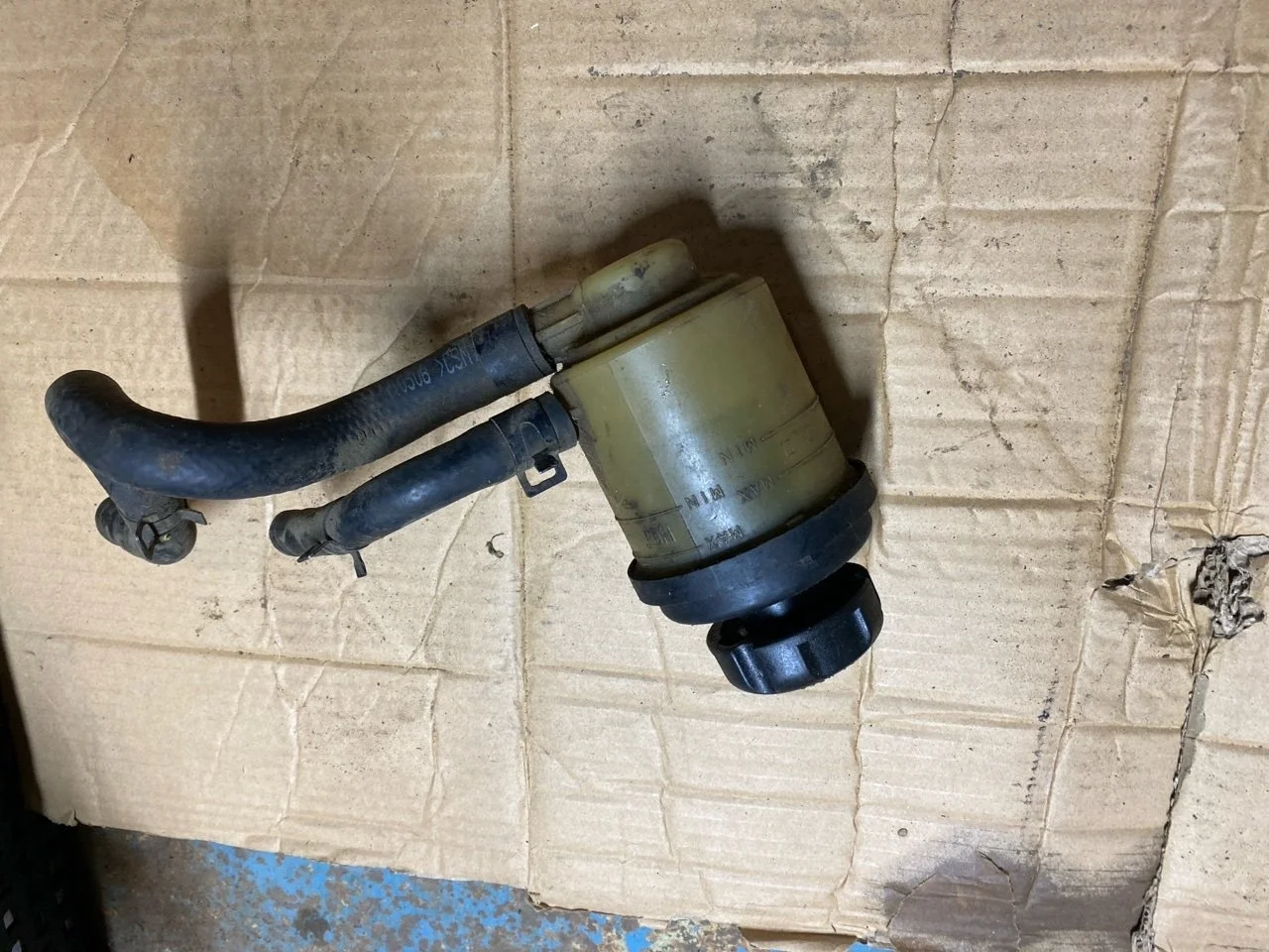 Бачок ГУР Kia Rio 2015 571500U000