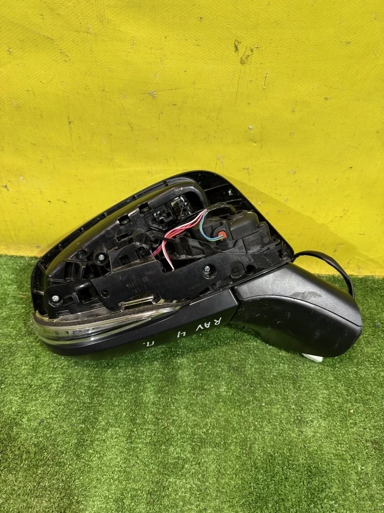 Зеркало правое электрическое  Toyota RAV4 2018 8791042G00 43133