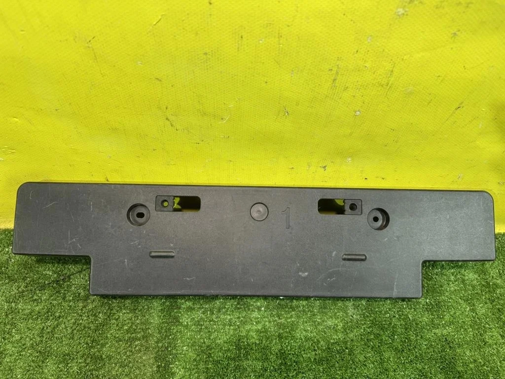 Рамка под номер  Toyota Land Cruiser (200) 2015> 5211460230 43154